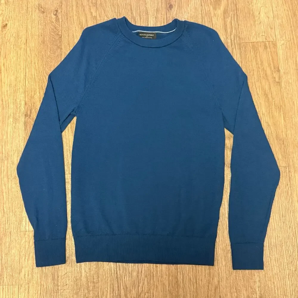 Banana Republic Men’s Blue Merino Wool Crewneck Sweater Size Small